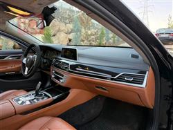 بي ام دبليو الفئة 7